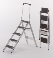 Trap LITTLE JUMBO 540 met beugel - 5 treden met kunststof inleg